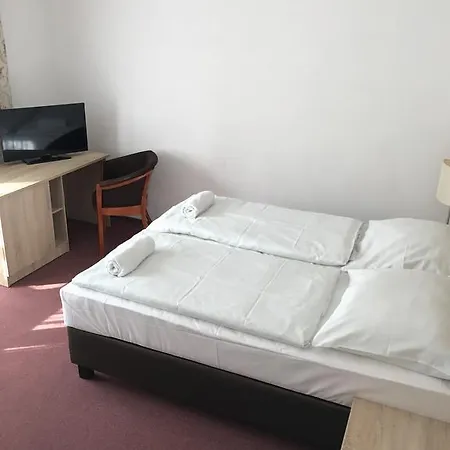 Quarto em Acomodações Particulares Azalia *