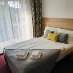 Homestay Azalia
