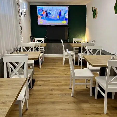 Azalia Карпач
