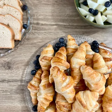 Azalia Séjour chez l'habitant